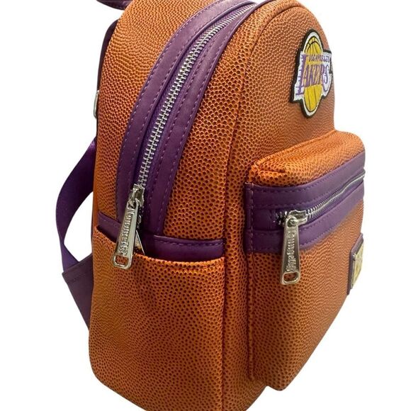 NBA Loungefly Lakers Mini Backpack NWT  In original factory packaging - Picture 2 of 7